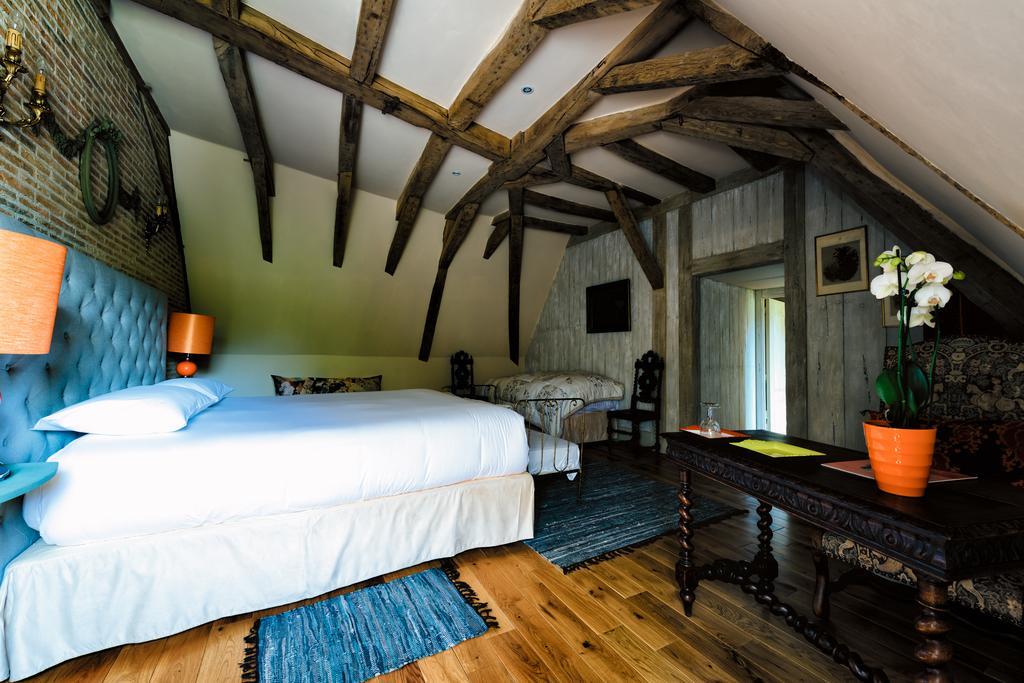 Les Chambres D'Hotes Du Chateau De Saint-Georges חדר תמונה